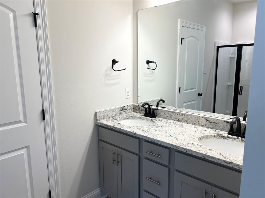 WILLOW HEIGHTS - Residential