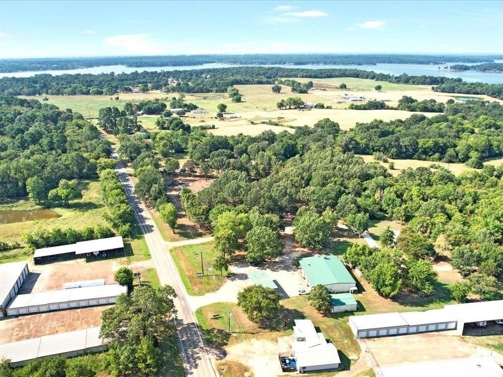 Photo of 2550 Farm Market 21, Pittsburg, TX 75686 (MLS # 21269819)