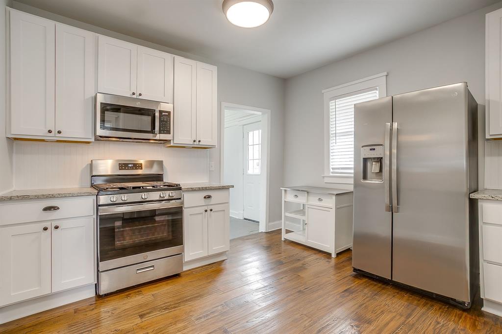 Lawn Place Add - Residential