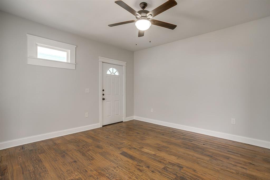 Lawn Place Add - Residential