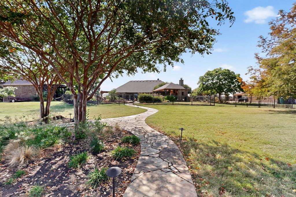 Winners Circle 1 & 2 & 3 & 4 - Residential