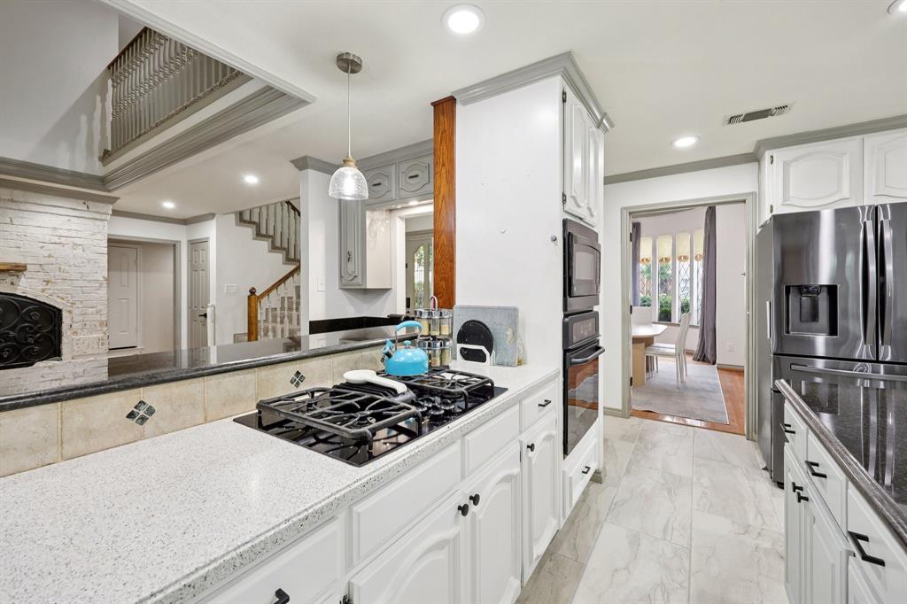 Enchanted Lake Estate - Residential