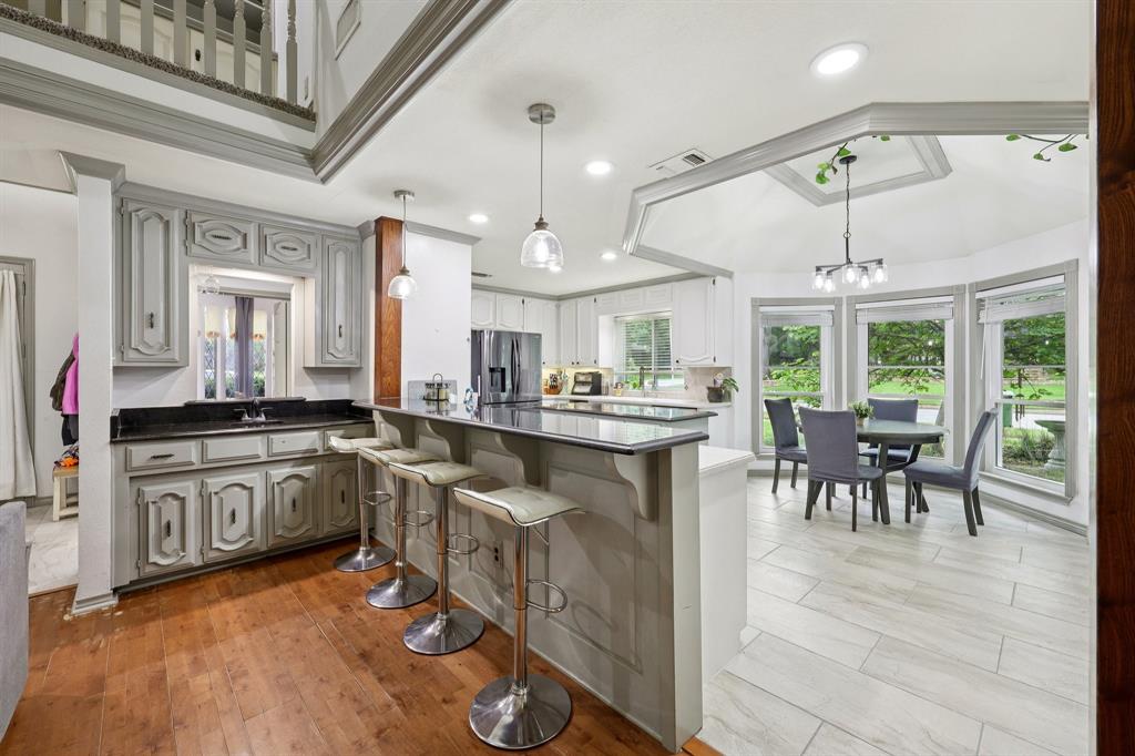 Enchanted Lake Estate - Residential
