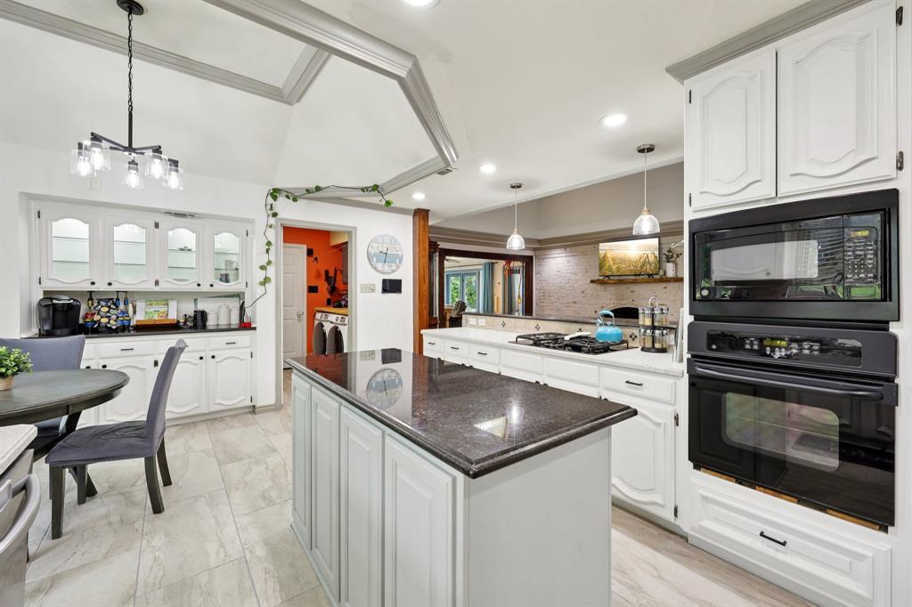 Enchanted Lake Estate - Residential