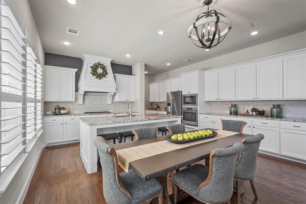 The Colony, Texas 75056, United States, 4 Bedrooms Bedrooms, ,4 BathroomsBathrooms,Residential,Pending,132097