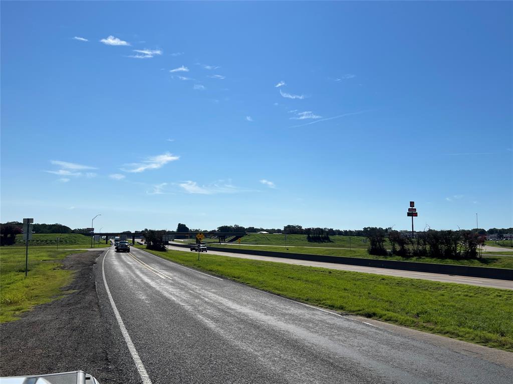 TBD Interstate Hwy 30 Corner