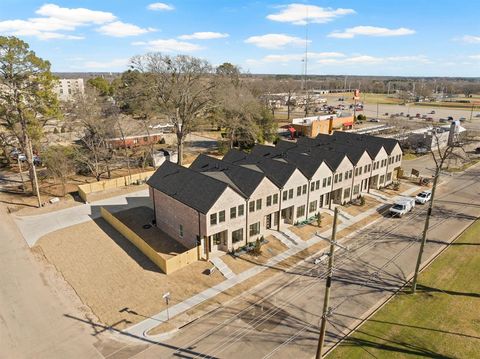 196 W 17 th Street Mount Pleasant TX 75455
