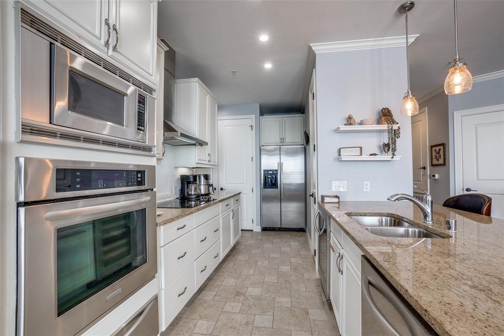 Sorrento Condo - Residential Lease