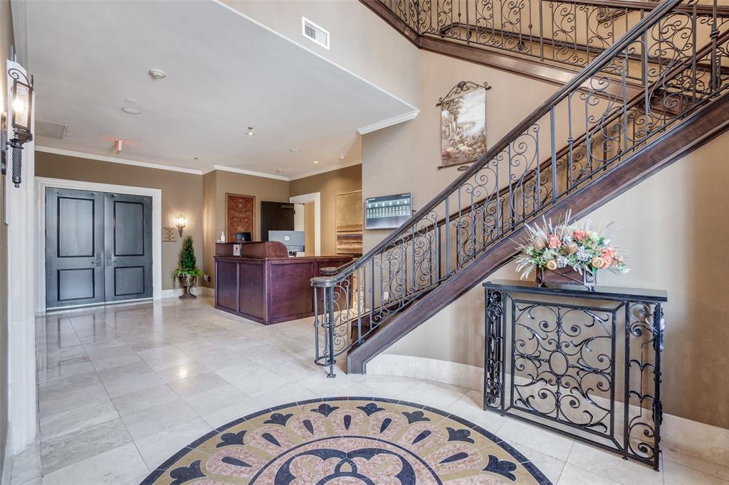 Sorrento Condo - Residential Lease