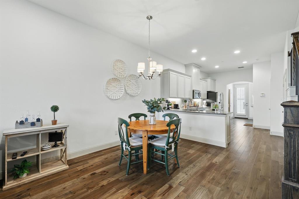 4694 Rhett Lane B