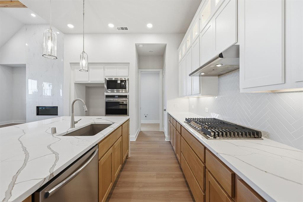 Ridge Crossing - Residential