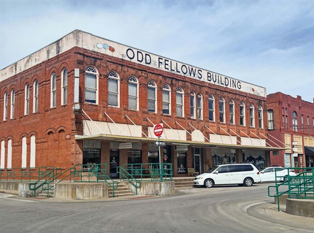 Ridge Crossing - Residential