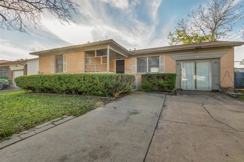 2217 Garden Oaks Drive Irving TX 75061