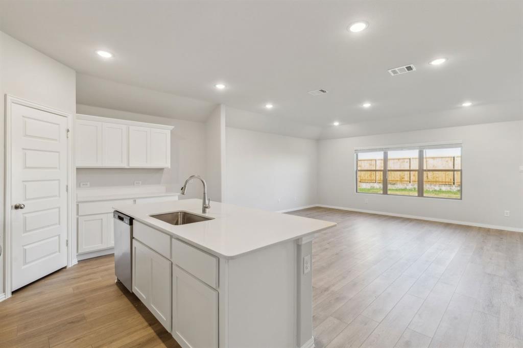 Rolling Ridge - Residential