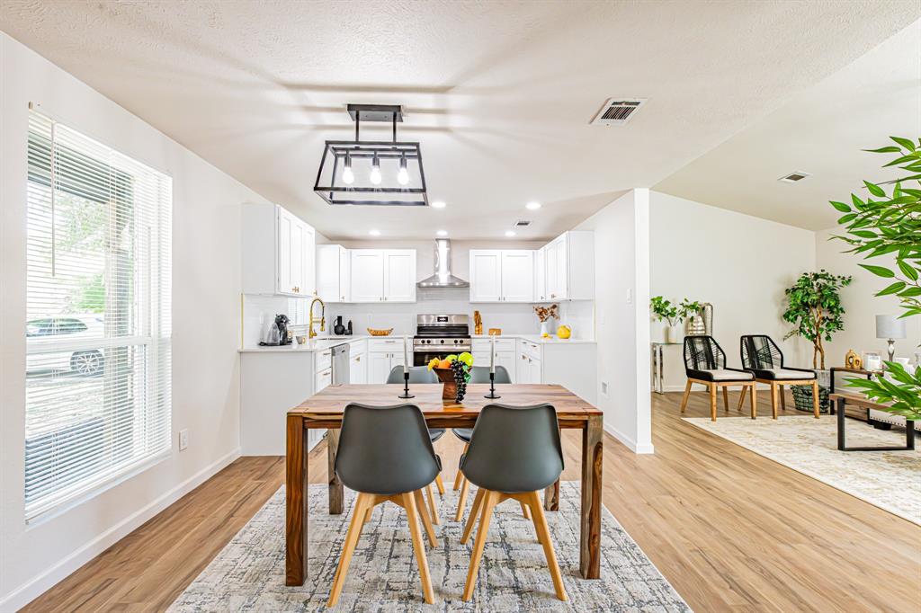 7101 Shadow Bend Drive