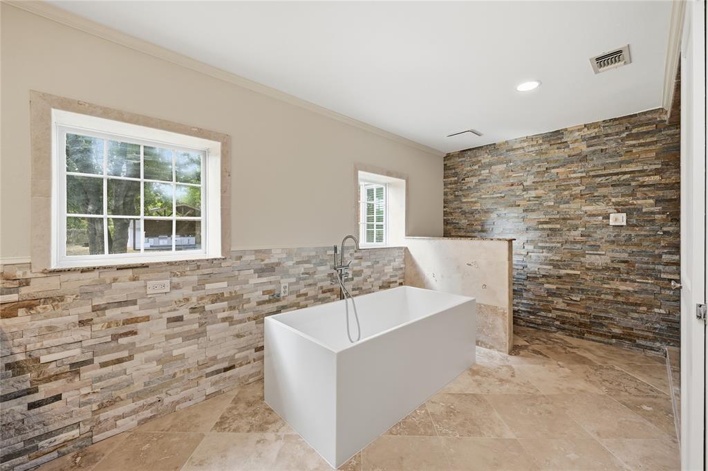 Cardinal Estats - Residential