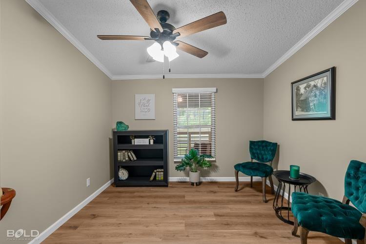 PINEHAVEN - Residential