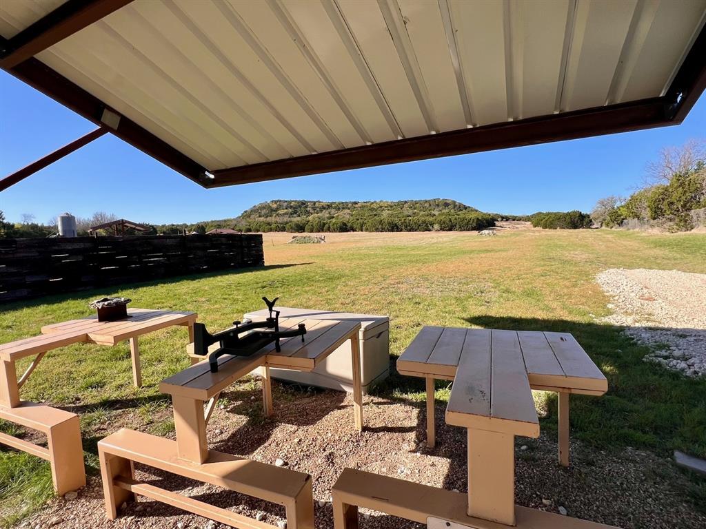 235 Private Road 2124