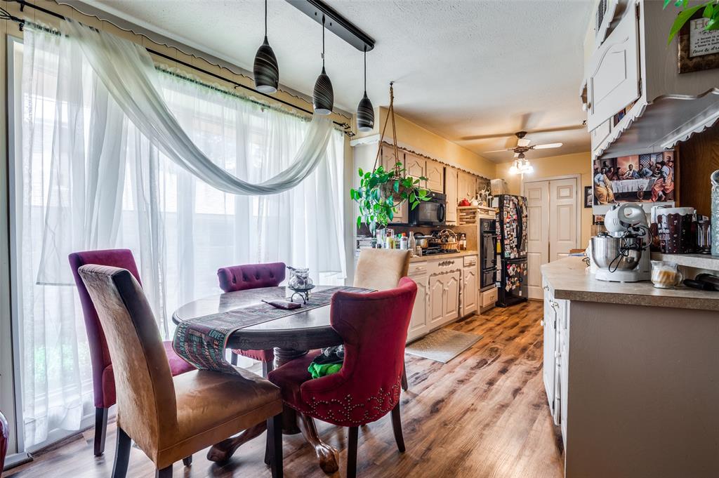 6415 Autumn Woods Trail