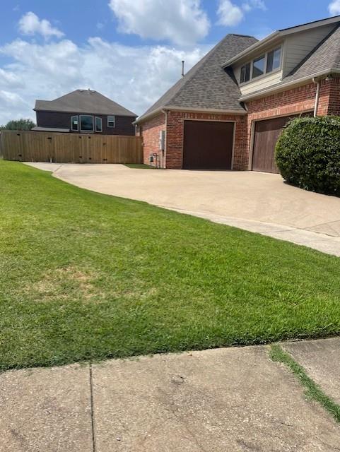 4304 Tree House Lane