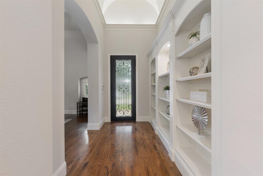 6125 Stapleford Circle