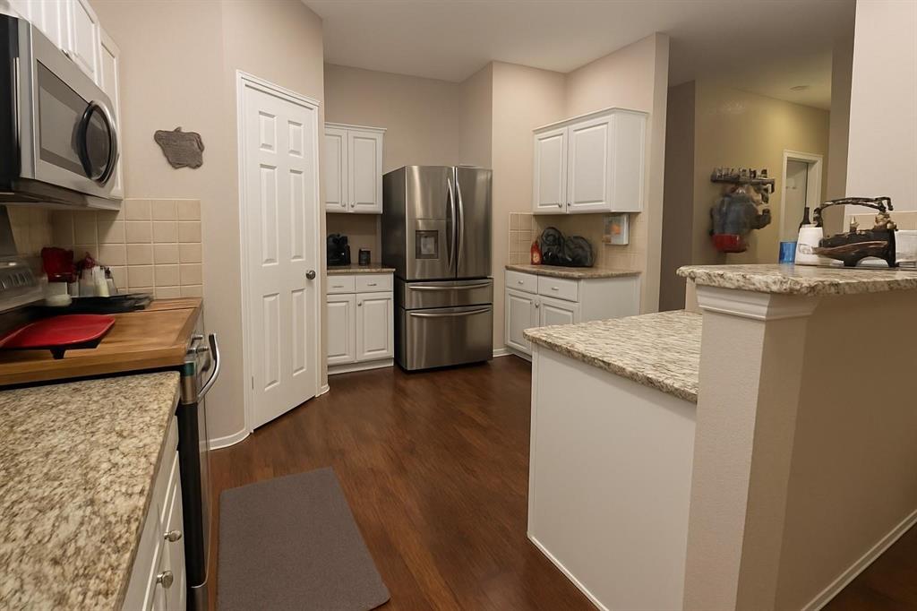 4402 Baskerville Drive