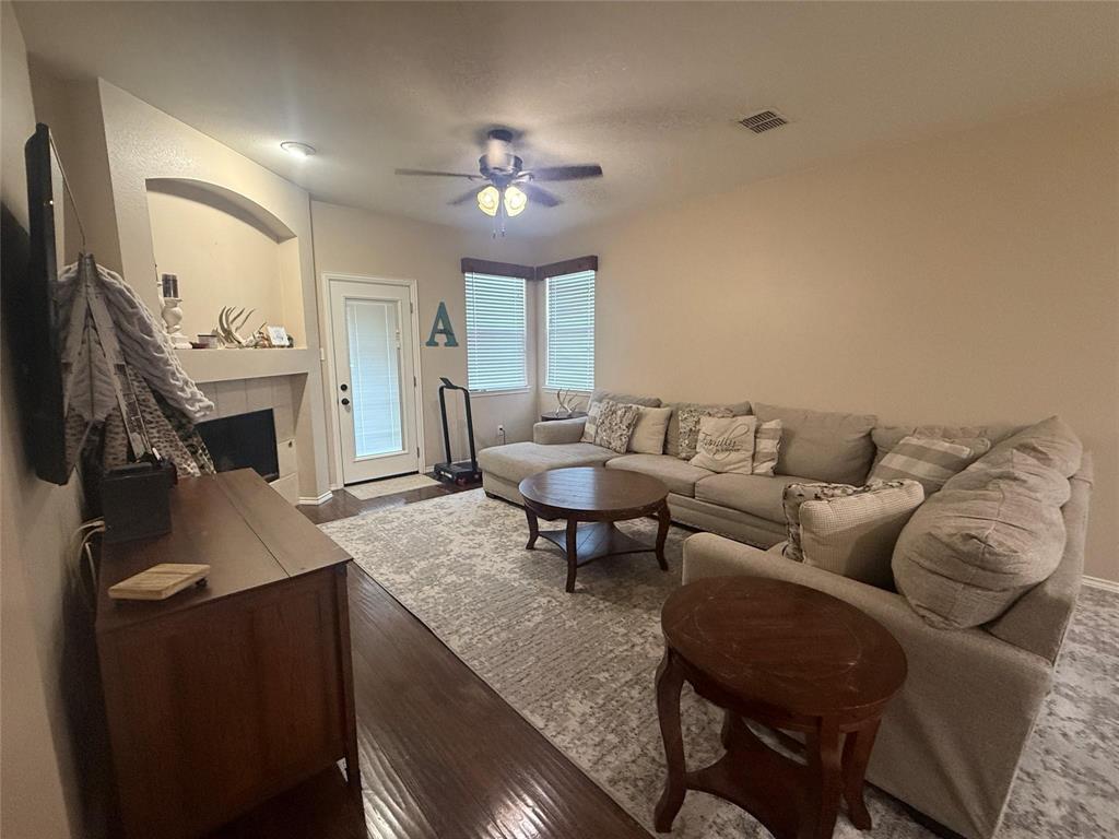 4402 Baskerville Drive