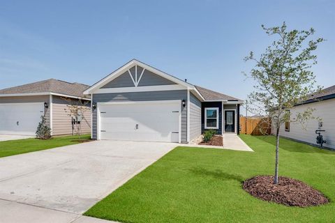 Photo of 13825 Turtle Mountain Road, Ponder, TX 76259 (MLS # 21178929)