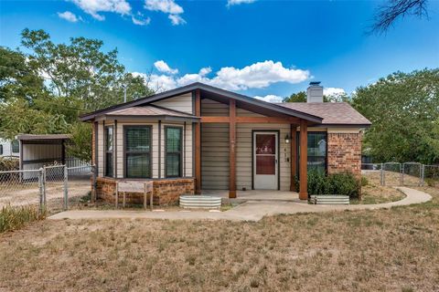 412 Calgary Road Azle TX 76020