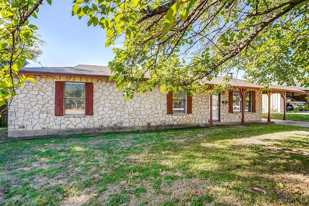 Round House - Residential Lease