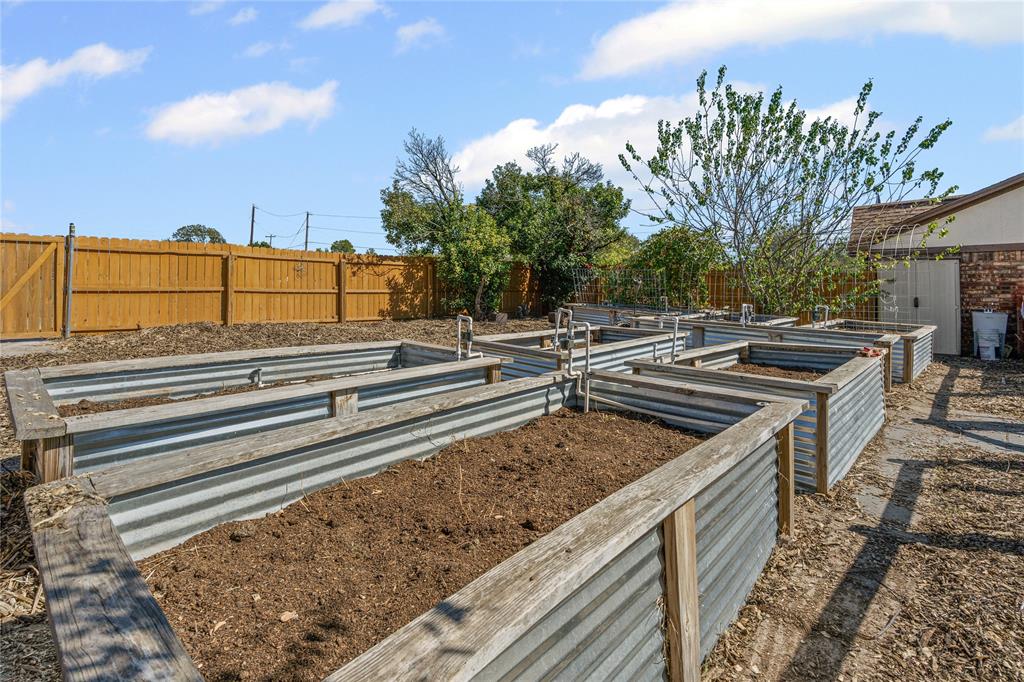 El Chico - Residential