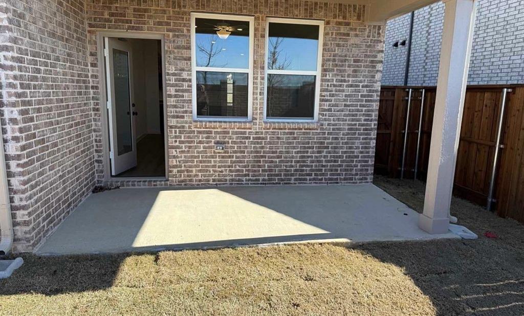 5933 Laurel Lake Lane