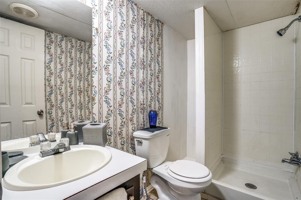 Oak Creek Estate - Residential