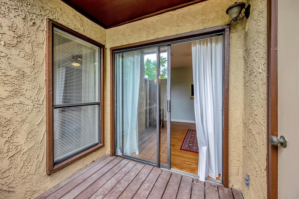 Cloisters Condo The - Residential