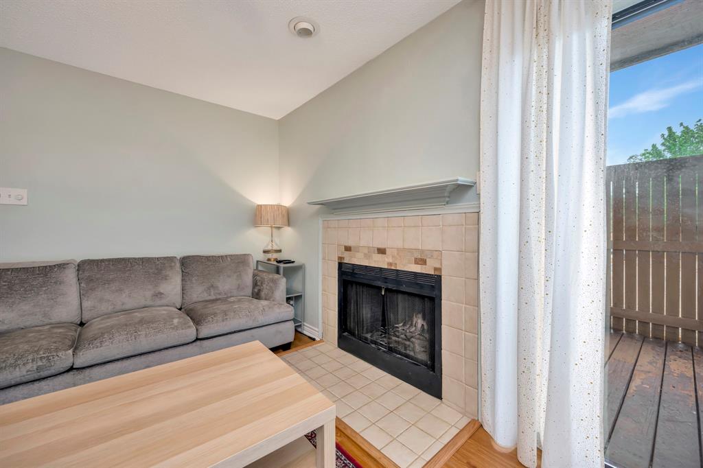 Cloisters Condo The - Residential