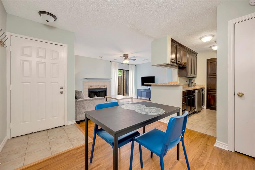 Cloisters Condo The - Residential