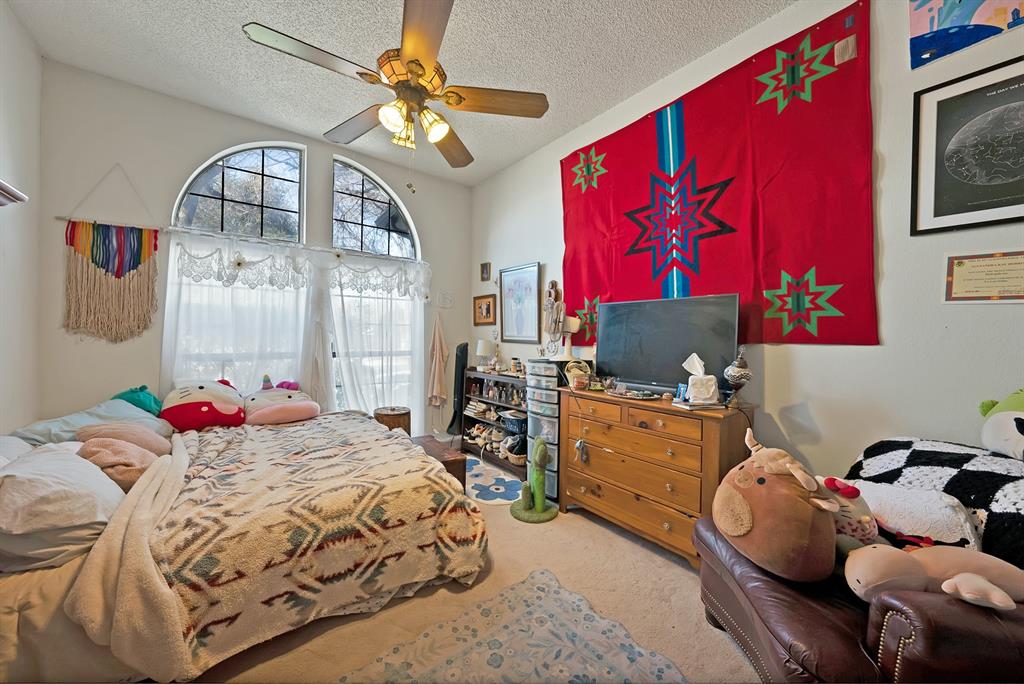 Oakwood Glen First Sec - Residential