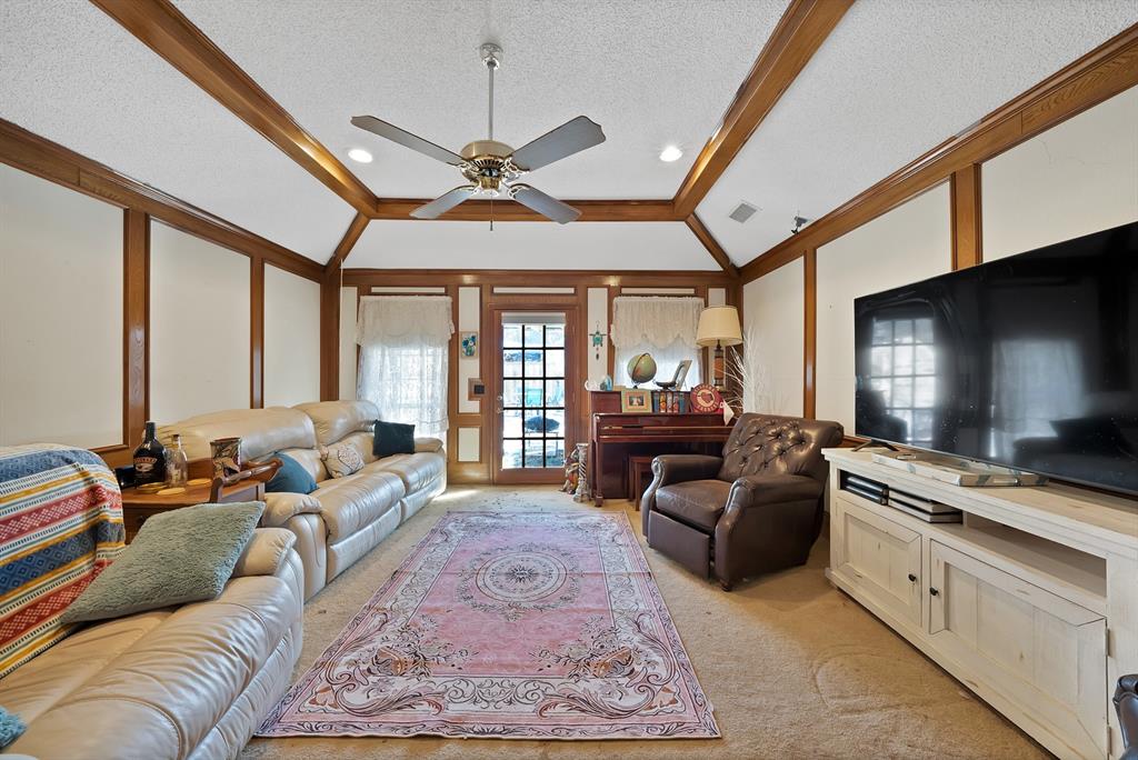 Oakwood Glen First Sec - Residential