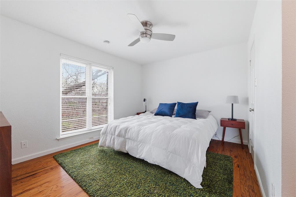 River Oaks Condos - Residential