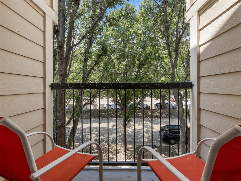 3809 Westridge Avenue