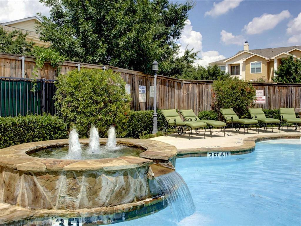 Ridglea Place - Residential