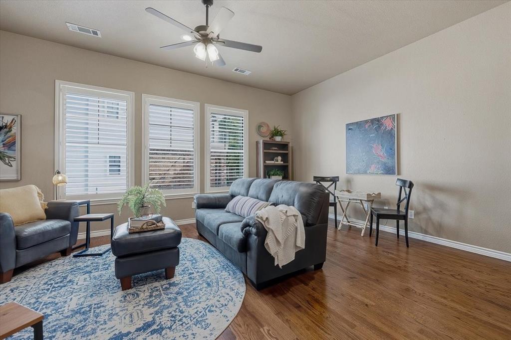 Ridglea Place - Residential