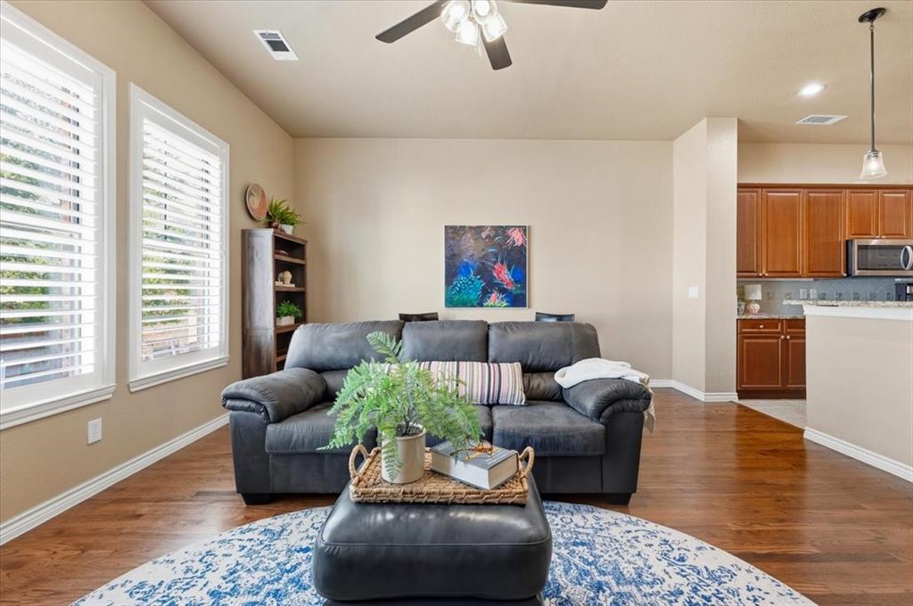 Ridglea Place - Residential