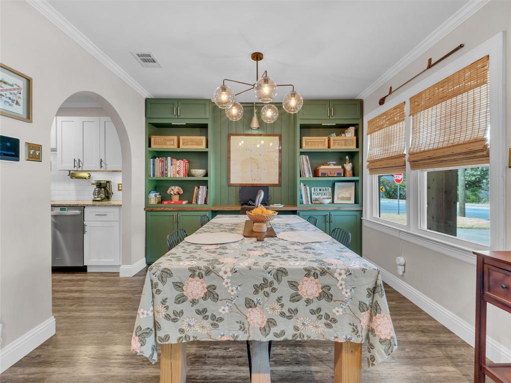 5400 Meadowbrook Drive