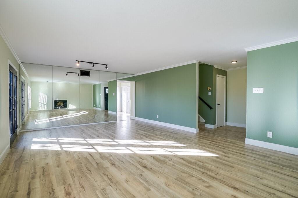 Oak Shadow Townhomes - Residential