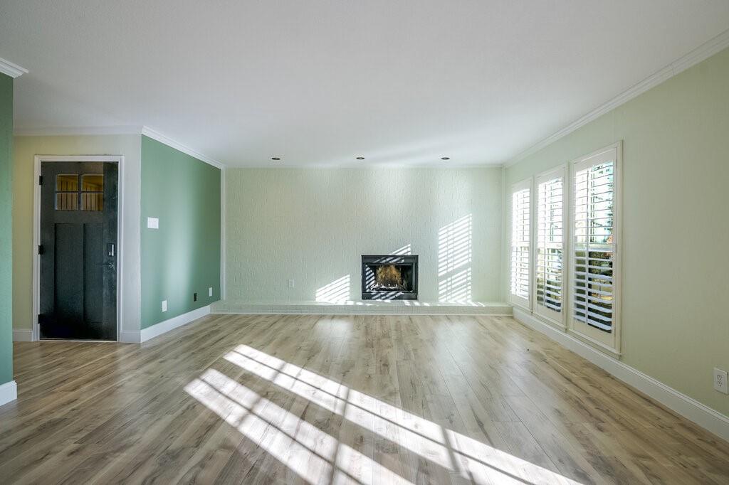 Oak Shadow Townhomes - Residential