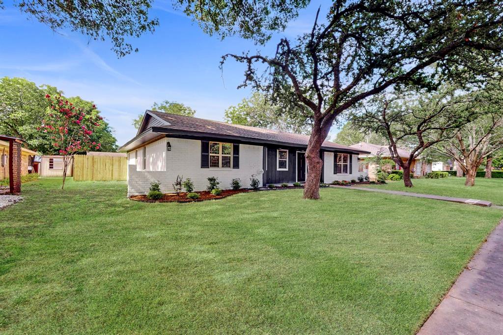 2123 Redondo Drive