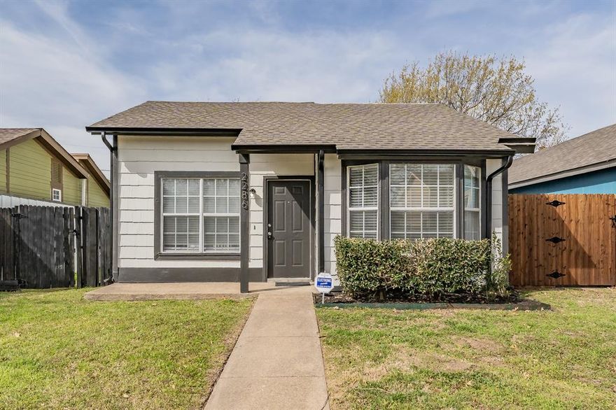 Welcome to your new move in home in the heart of 75527! This newly updated 3 bed 1 bath is ready for you! Your new home brings in low maintenance, major systems serviced or replaced, and comfort for your family. All new interior and exterior paint, new roof, new water heater, all new carpet and luxury vinyl plank, and many more update! A hop skip and jump from Interstate 635and 352 makes the location desirable to get anywhere in Dallas! You do not want to miss out on this beauty! 
This home is going to sell fast, come view your home today!