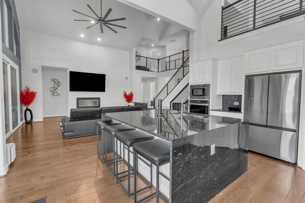 7548 Ridge Lane