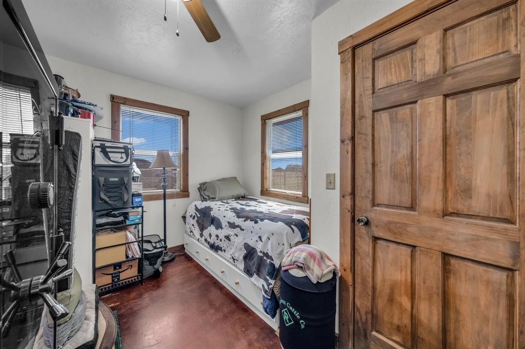 Henery Brittle Sure A-81 - Farm